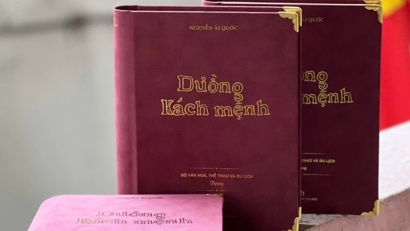Việc tái hiện bản gốc sách "Đường Kách mệnh" xuất bản năm 1927 nhằm tôn vinh giá trị vô giá của bảo vật quốc gia này