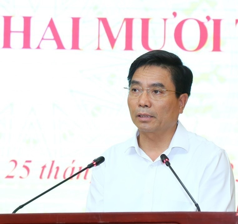Ủy viên Trung ương Đảng, Bí thư Tỉnh ủy Thanh Hóa Nguyễn Doãn Anh phát biểu chỉ đạo tại kỳ họp