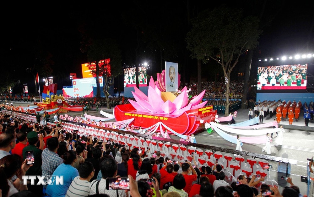 Nghi thức diễu binh, diễu hành tại sơ duyệt Lễ diễu binh, diễu hành kỷ niệm 50 năm Ngày Giải phóng miền Nam thống nhất đất nước, ngày 25.4.2025