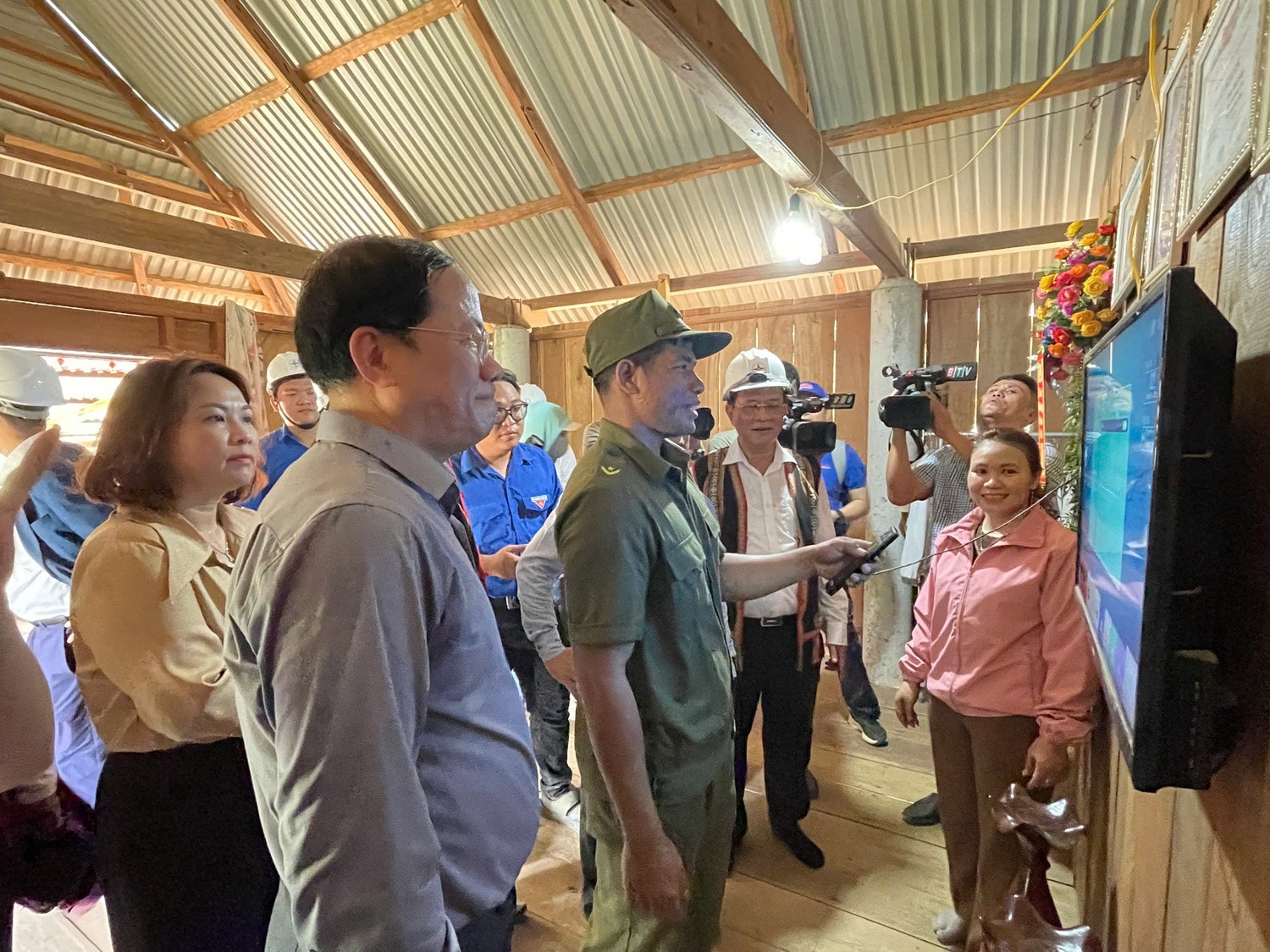 van-canh8.jpg