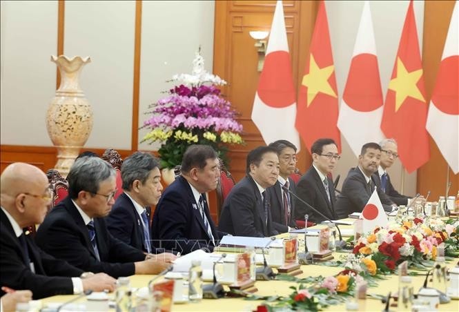 Chủ tịch Đảng Dân chủ Tự do, Thủ tướng Nhật Bản Ishiba Shigeru và đoàn đại biểu Nhật Bản tại buổi tiếp. Ảnh: Thống Nhất/TTXVN