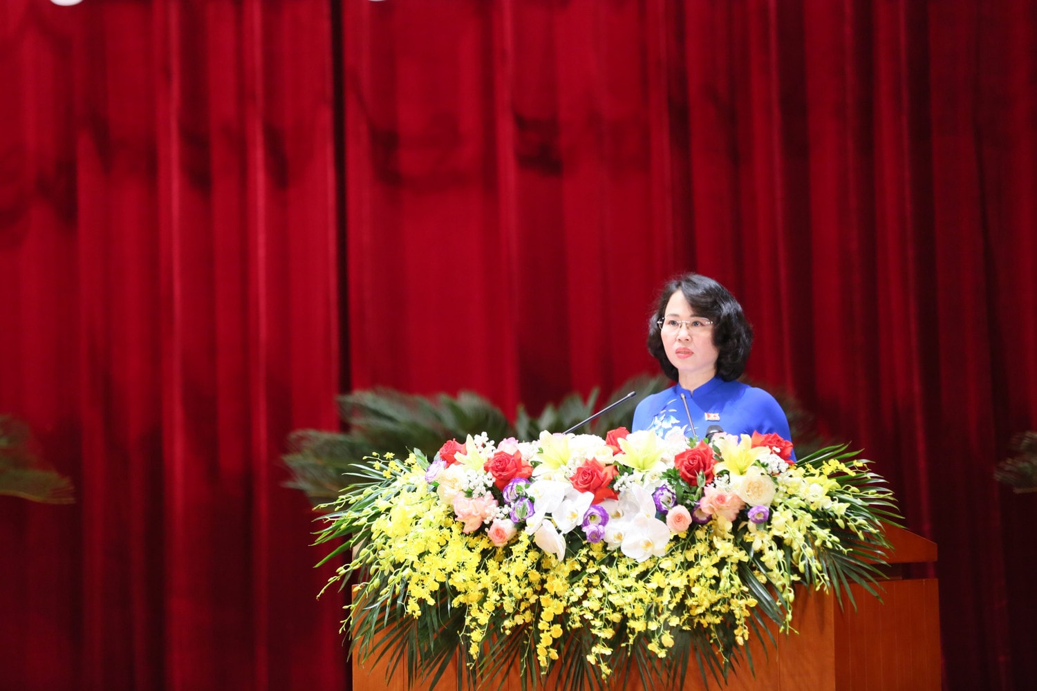 Phó Bí thư Thường trực Tỉnh ủy, Chủ tịch HĐND tỉnh Trịnh Thị Minh Thanh phát biểu khai mạc kỳ họp