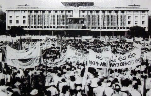 Cuộc Tổng tiến công và nổi dậy mùa Xuân 1975 đã giải phóng hoàn toàn miền Nam, kết thúc thắng lợi cuộc kháng chiến chống Mỹ, cứu nước. Ảnh: TL