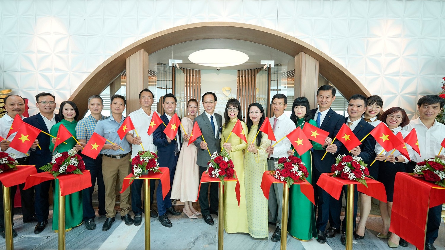 b2b08722-c9eb-4508-b739-4cc16a21cca5.jpg