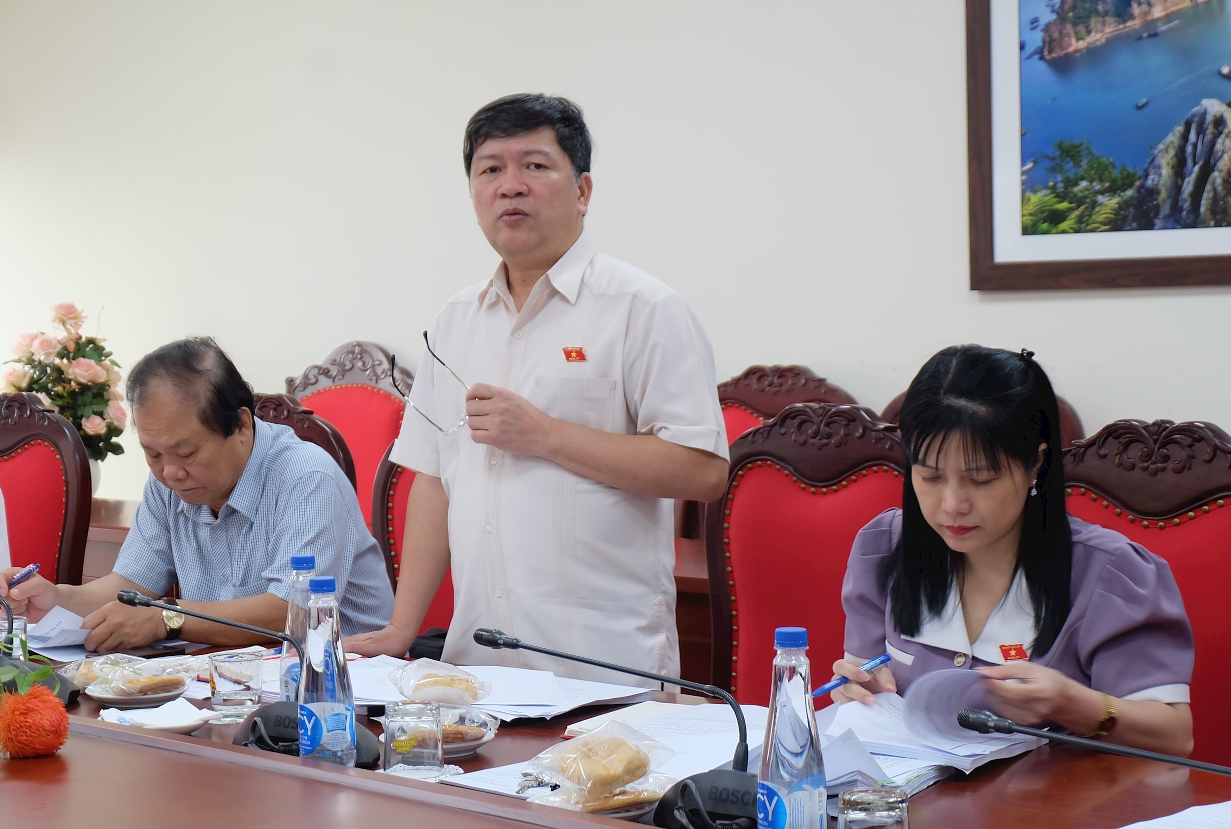 Gop y bo cau hoi 80 nam QHVN2