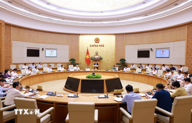 ttxvn-thu-tuong-pham-minh-chinh-chu-tri-cuoc-hop-chinh-phu-chuyen-de-ve-viec-sap-xep-don-vi-hanh-chinh-cac-cap-8021748.jpg