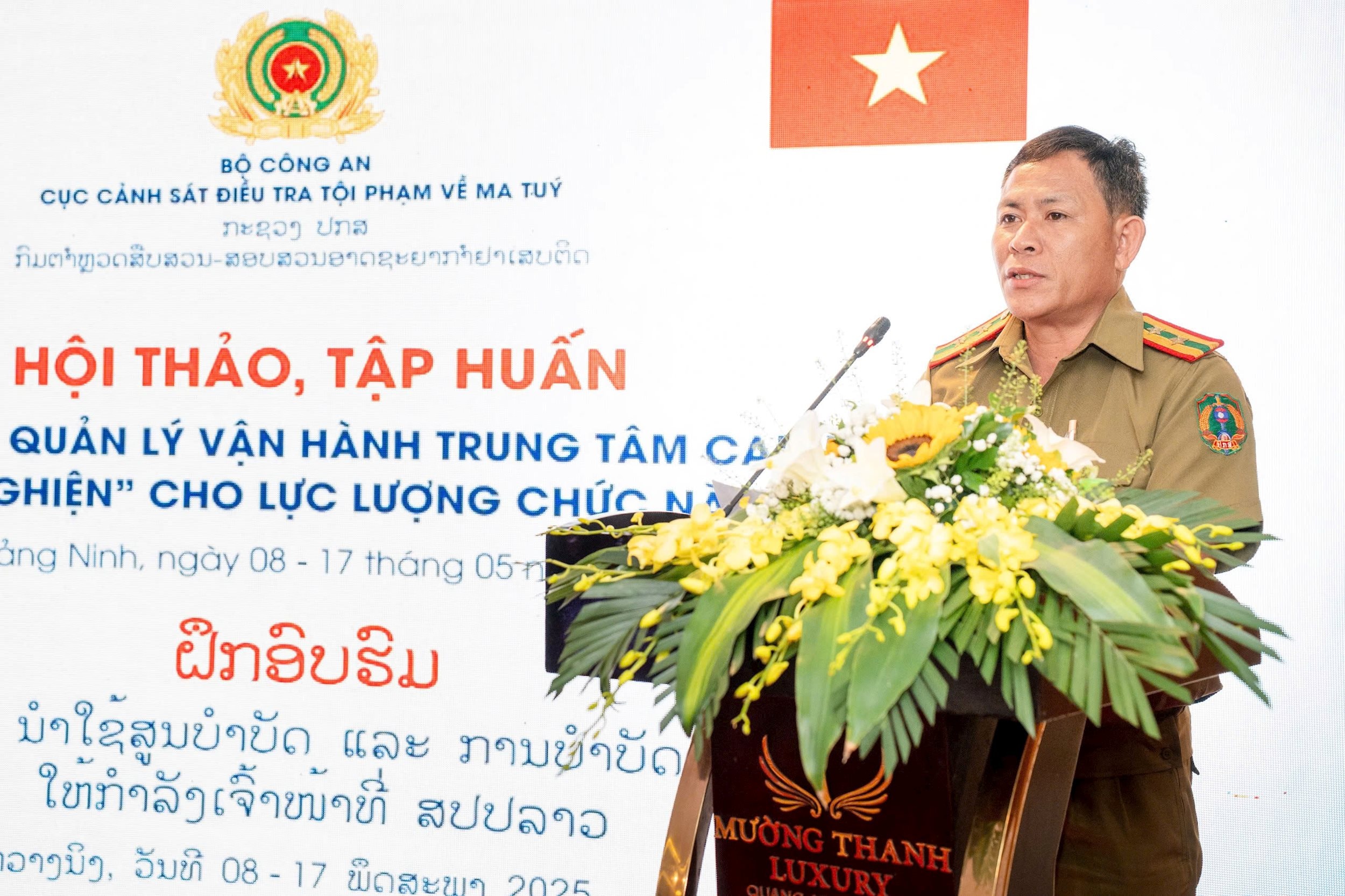 anh Lao ngay 9