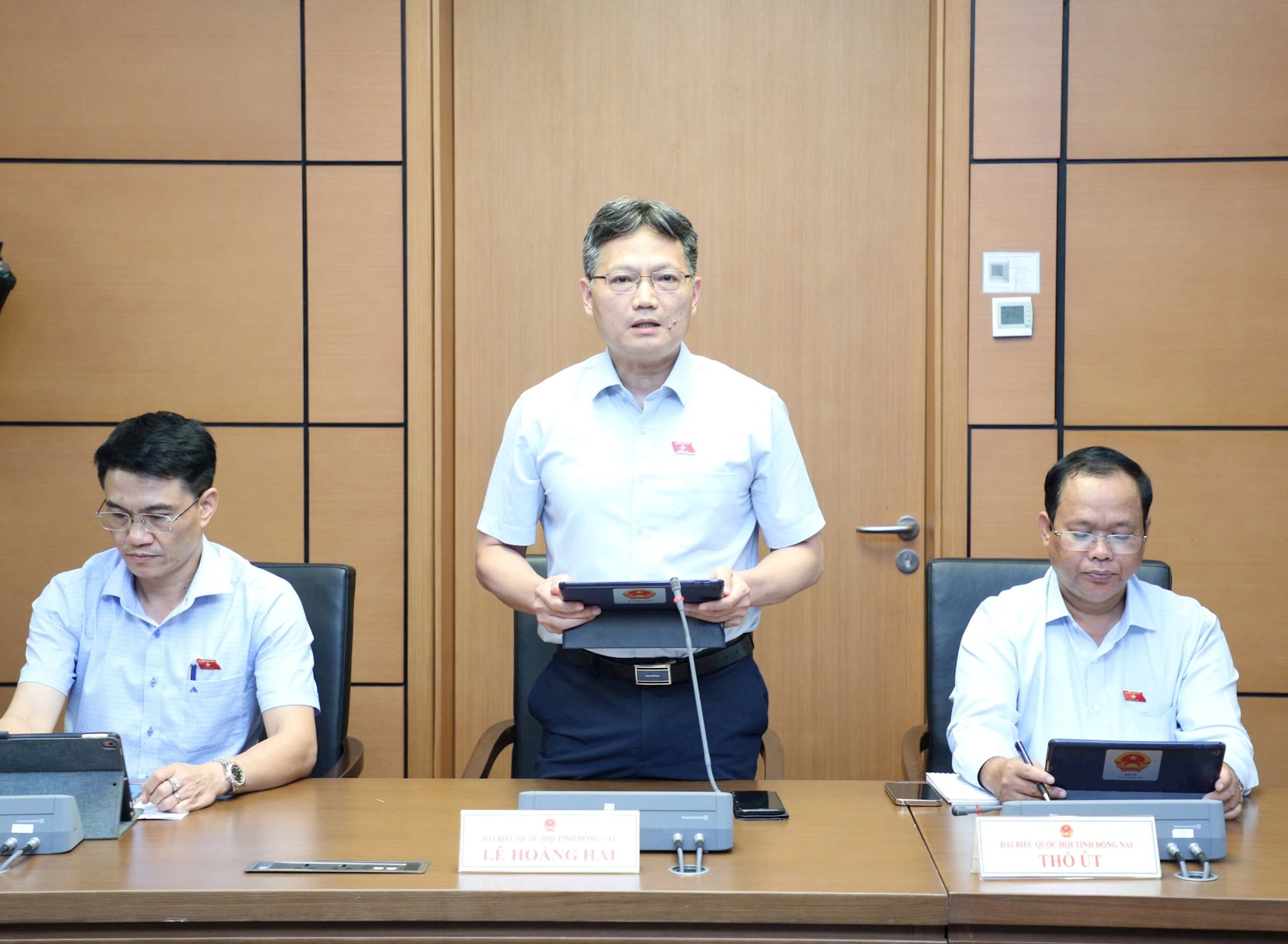 ĐBQH Lê Hoàng Hải