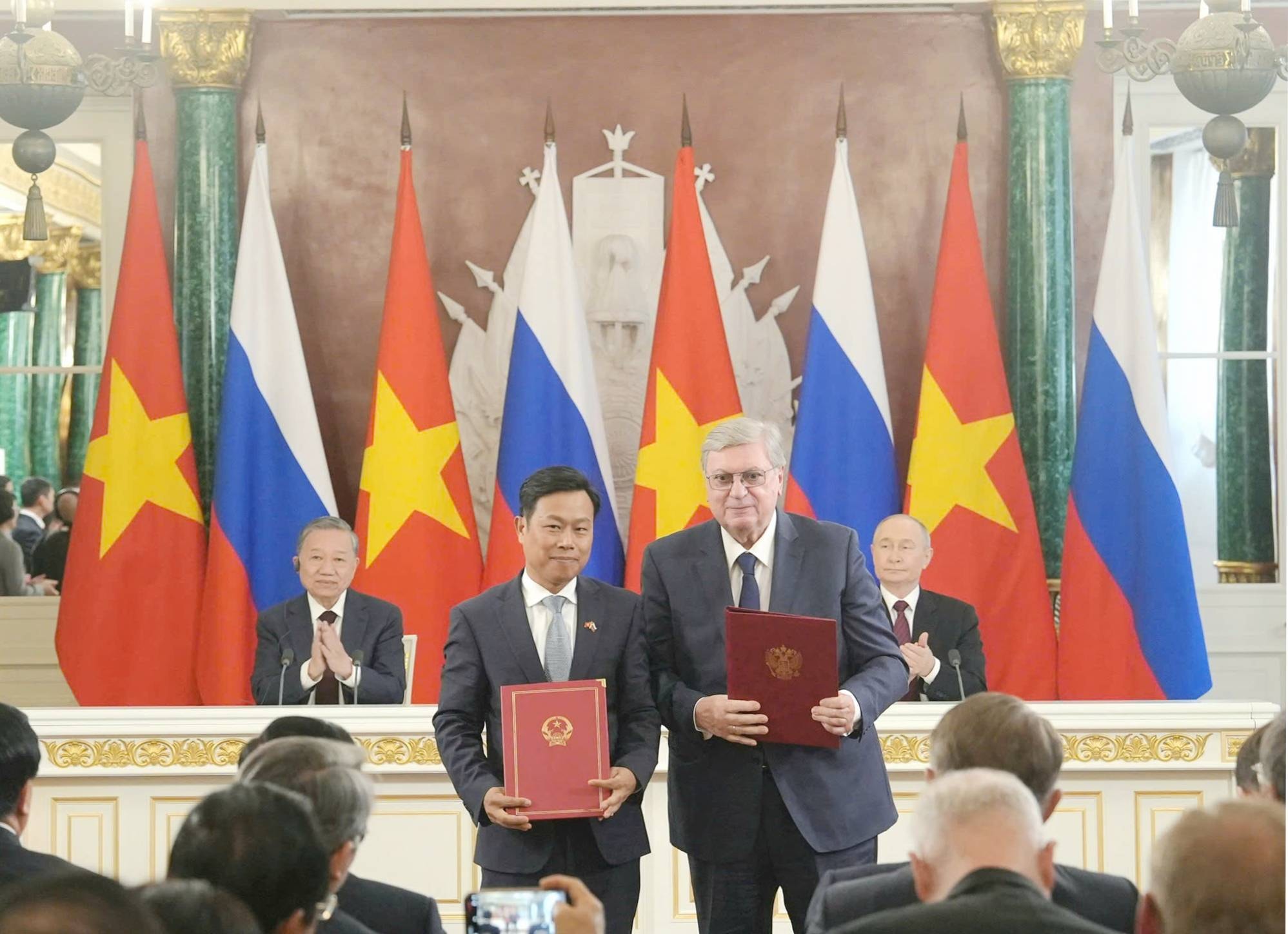 VNU & MGIMO