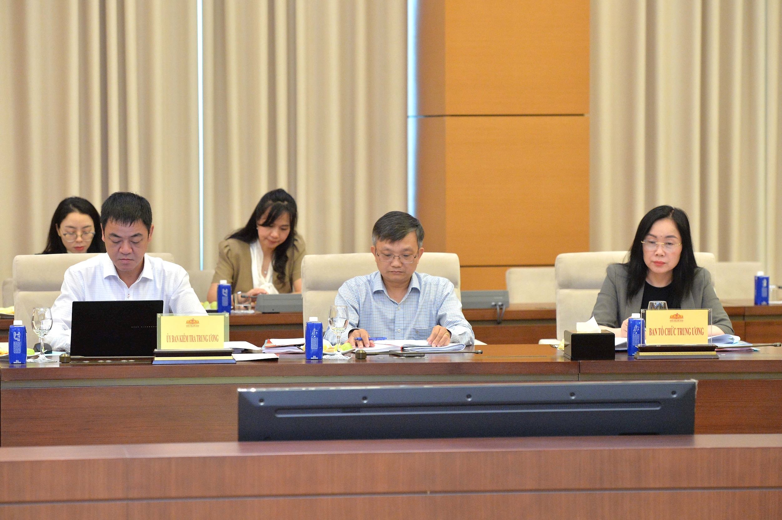 Các đại biểu dự 3