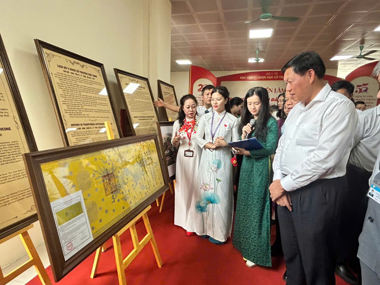 thu-truong-tuyen-1-17471236550581440027514.jpg
