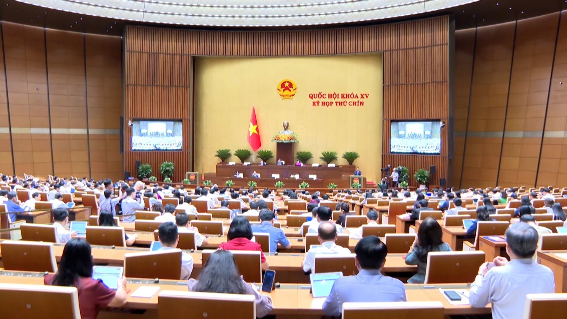 Cử tri đồng thuận tổ chức chính quyền 2 cấp trong Luật Tổ chức chính quyền địa phương (sửa đổi) 
