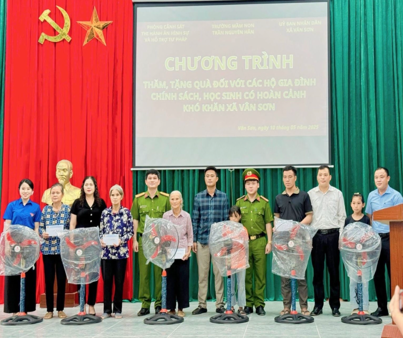 Ảnh chụp Màn hình 2025-05-14 lúc 09.11.00