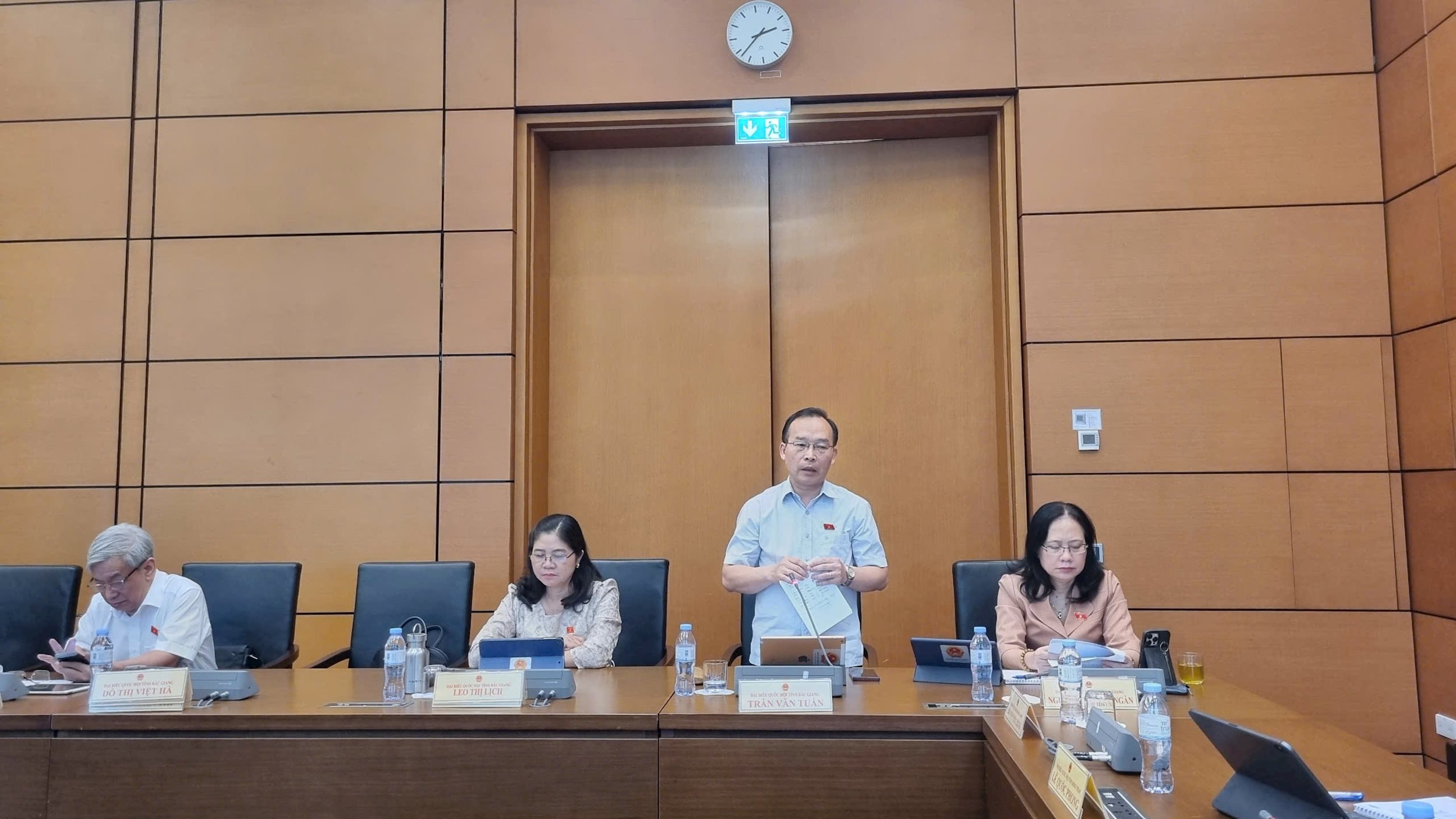 15. đb Tuấn