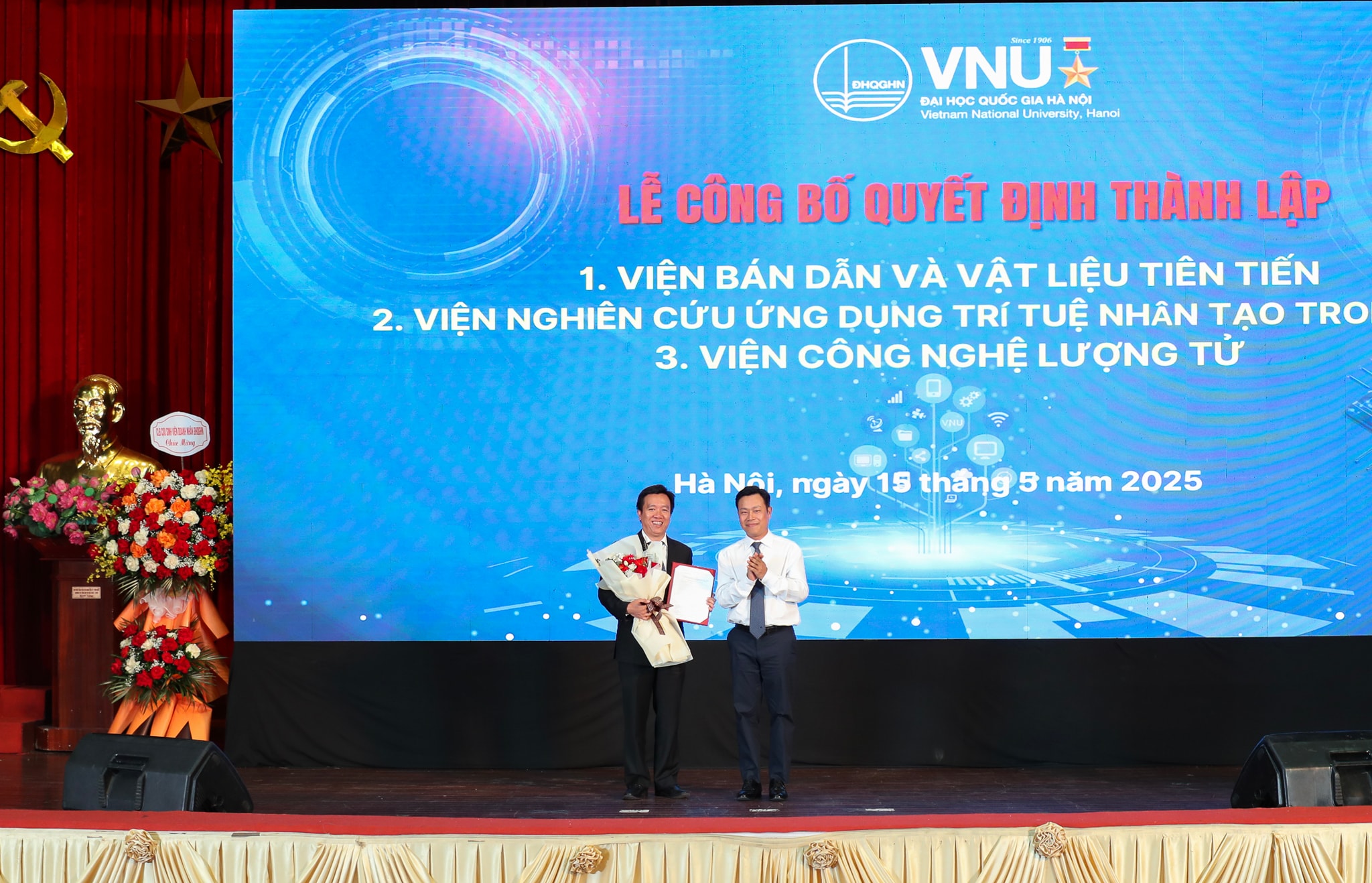 VNU - Hoi nghi KHCN va DMST 2025 (8)