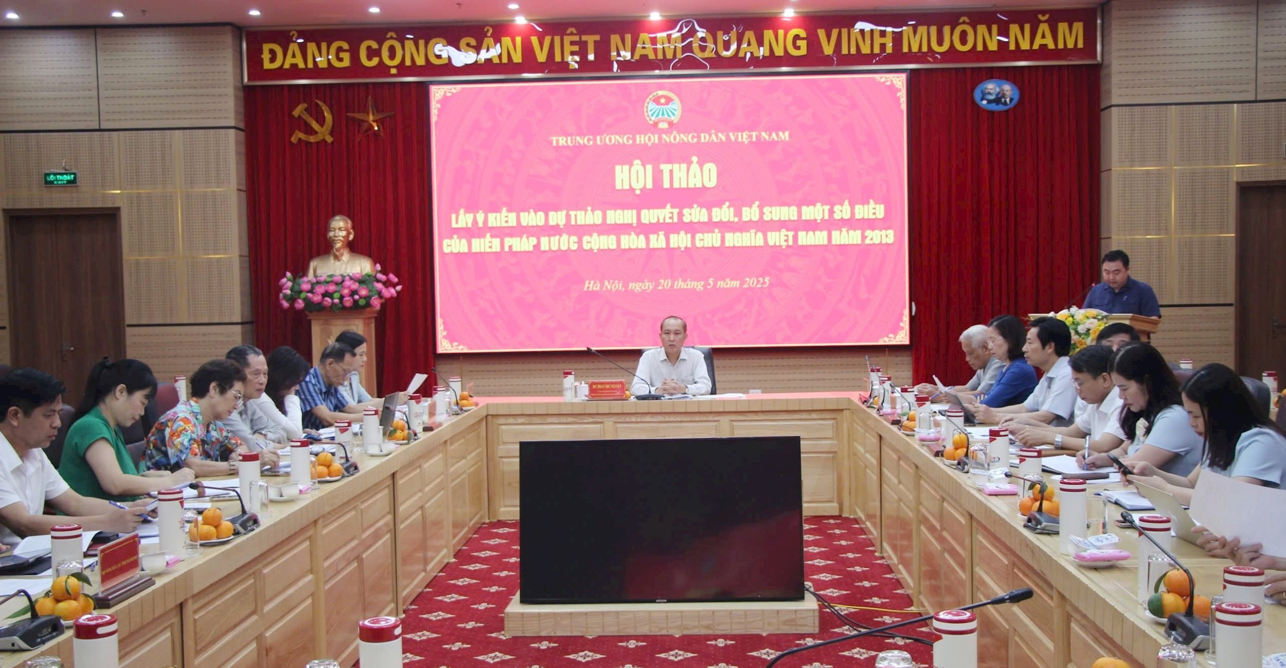 Quang cảnh hội thảo