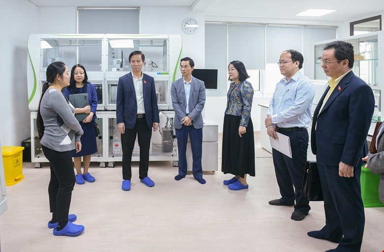 Trung tâm Đổi mới sáng tạo quốc gia là hạt nhân liên kết, thúc đẩy phát triển nguồn nhân lực chất lượng cao trong một số ngành công nghệ quan trọng như bán dẫn, trí tuệ nhân tạo