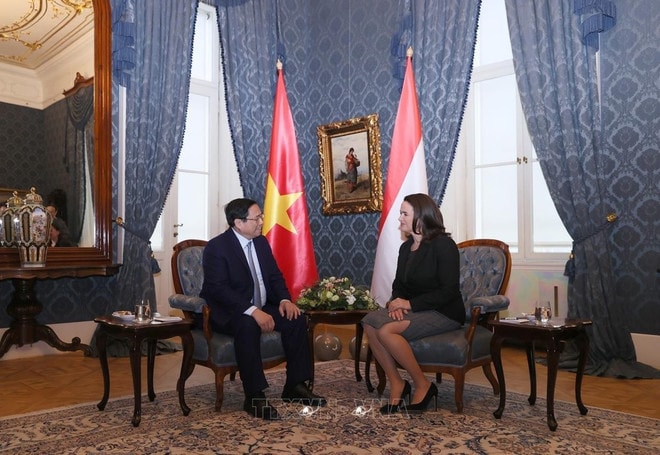 vna-potal-thu-tuong-pham-minh-chinh-hoi-kien-tong-thong-hungary-katalin-novak-718807322-9-34-36.jpg