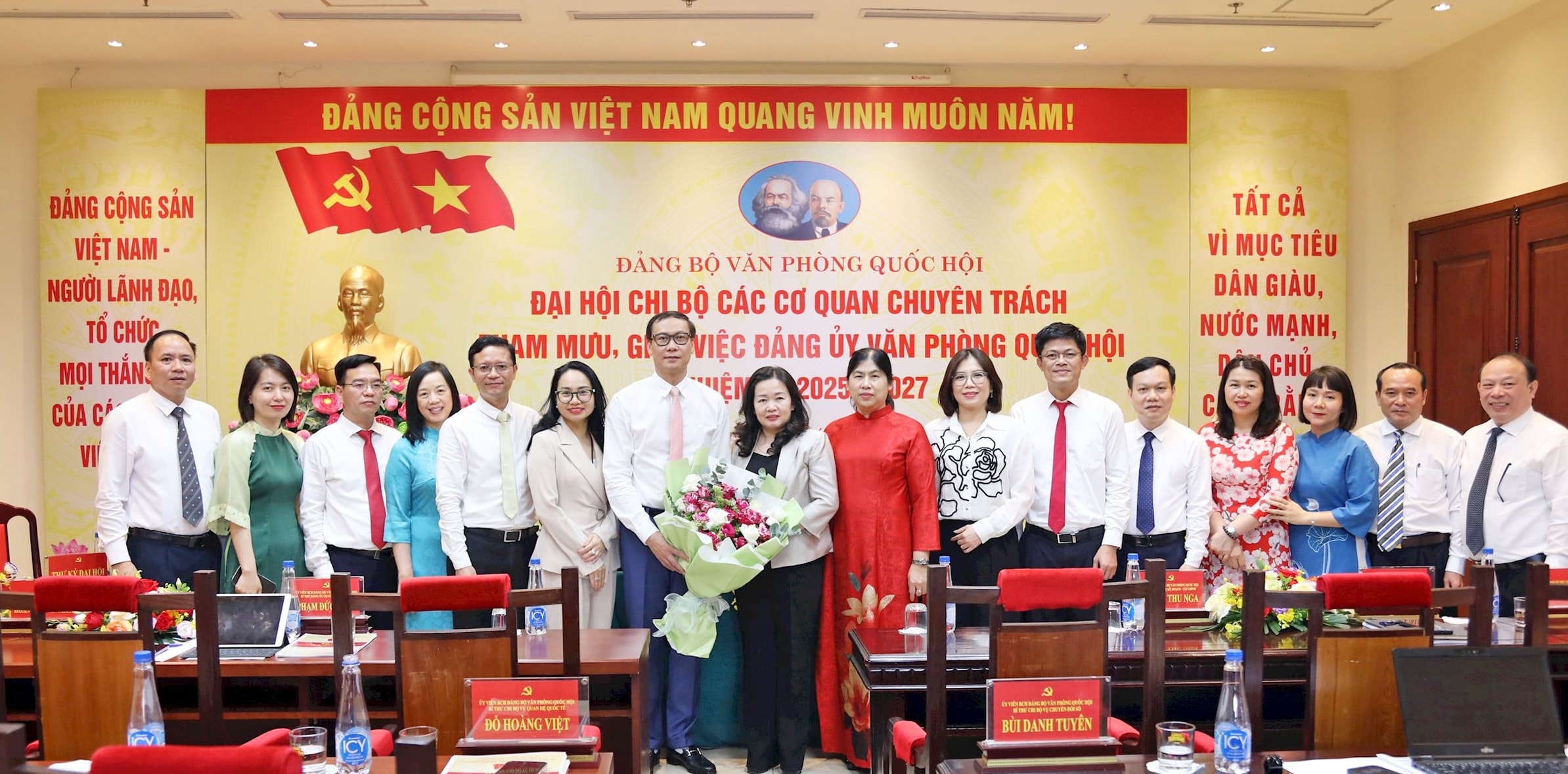 dai-hoi-tm1.jpg