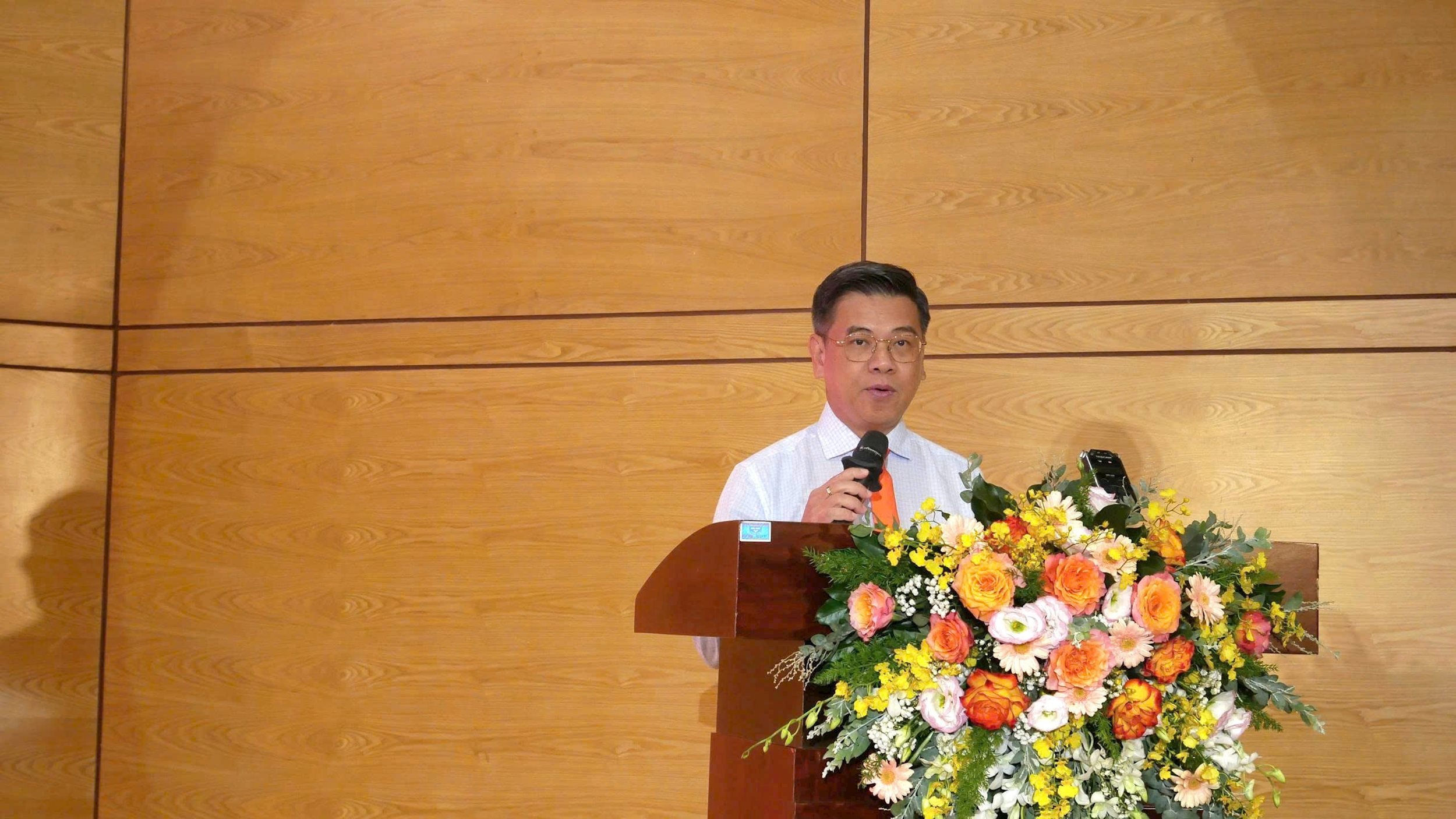 Ong Nguyen Van Dung