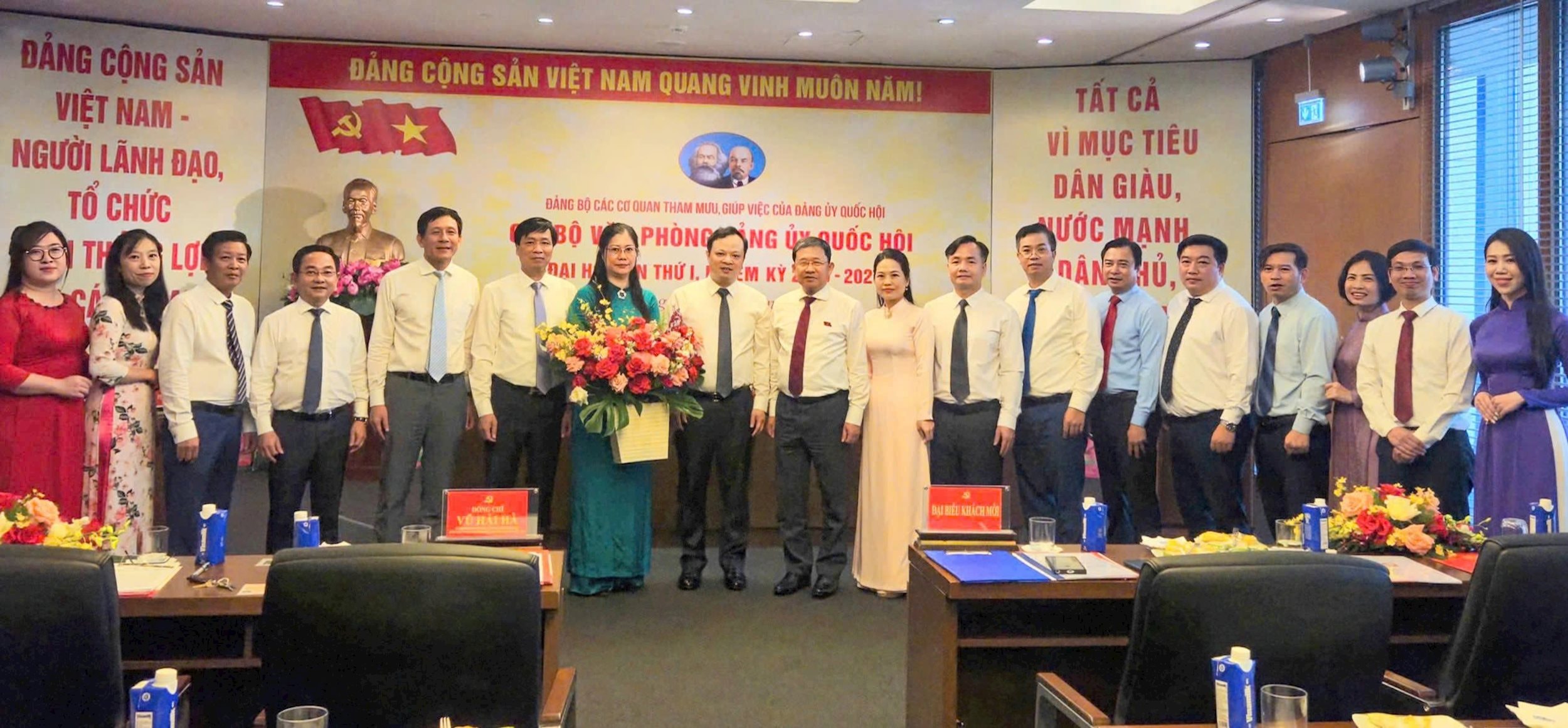 7502de9206ddb283ebcc.jpg