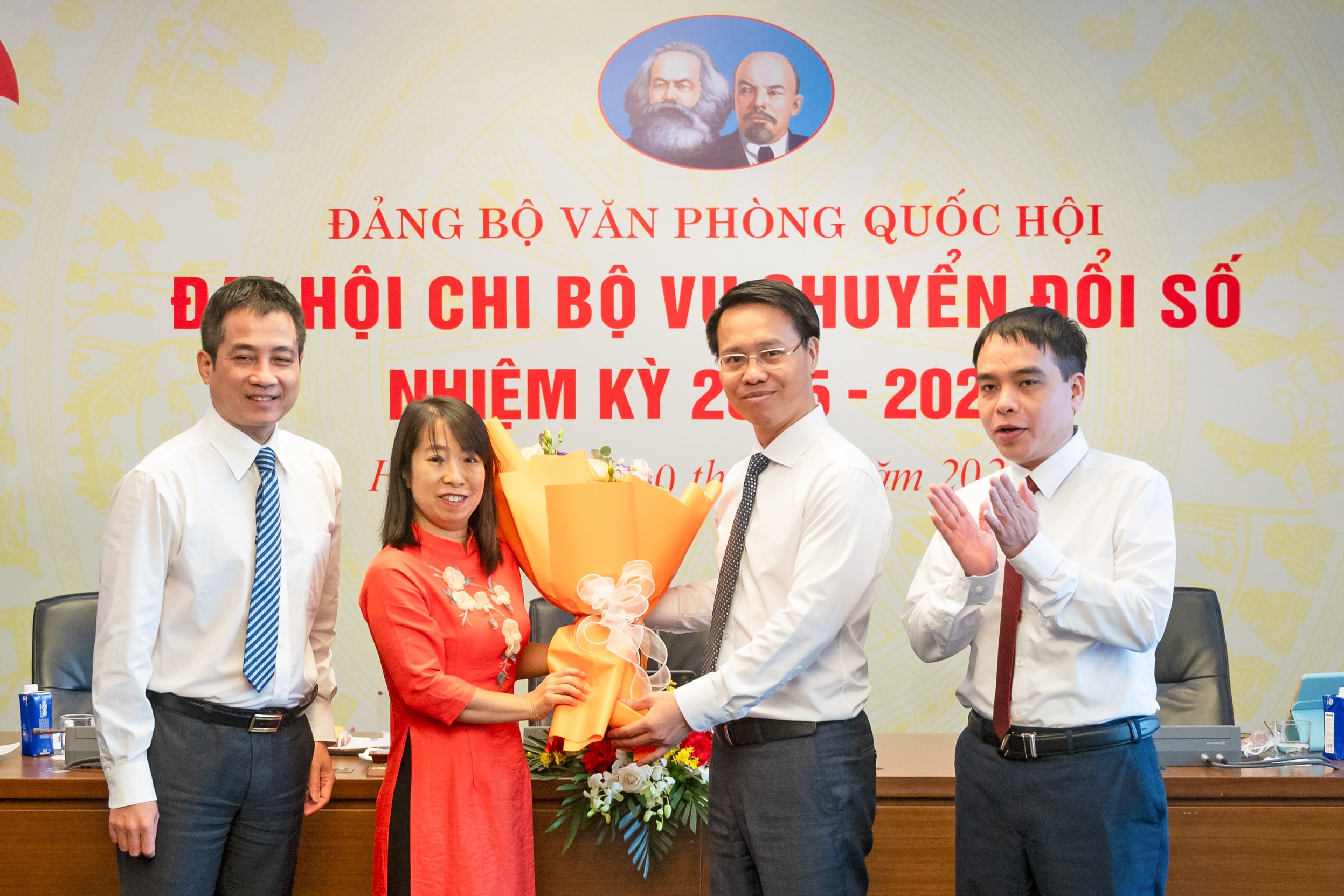 cds12.jpg