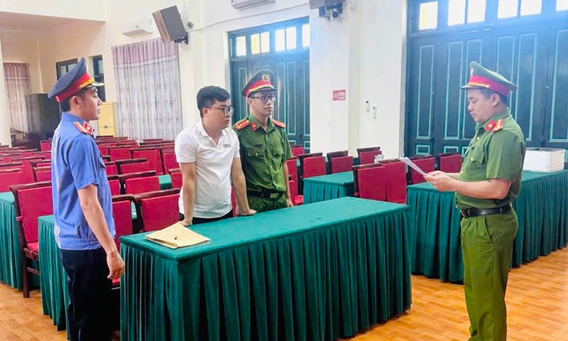 mua-ban-hoa-don.jpg