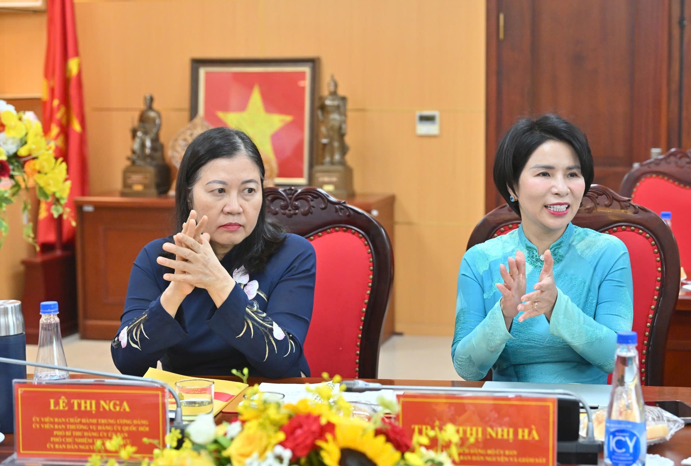 Phó Bí thư Đảng ủy, Phó Chủ nhiệm Thường trực Ủy ban Dân nguyện và Giám sát Lê Thị Nga tham dự Đại hộiz6654472963951_58d38f317eae4b55261c5833b3165e20
