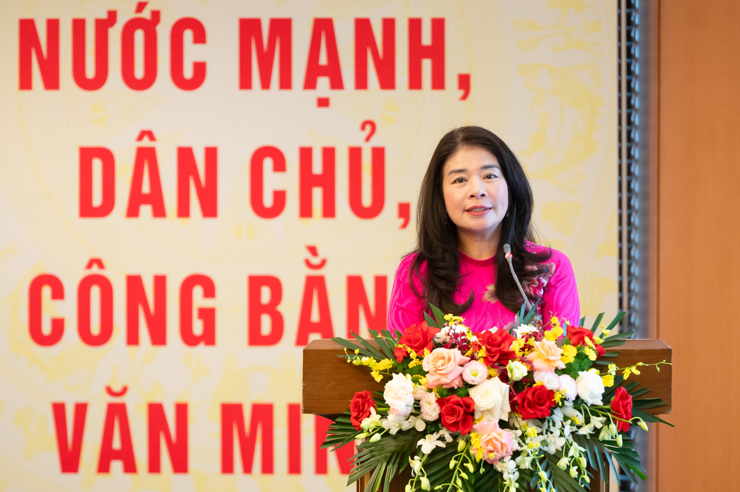 Z61_0047 - PCN VPQH Lê Thu Hà