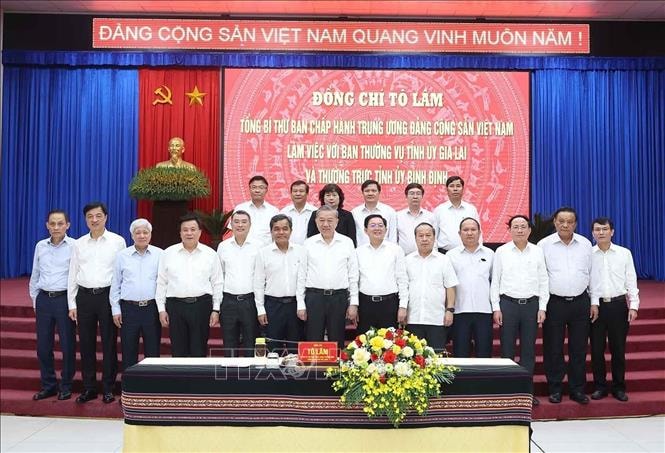 Tổng Bí thư Tô Lâm và các đại biểu. Ảnh: Thống Nhất/TTXVN