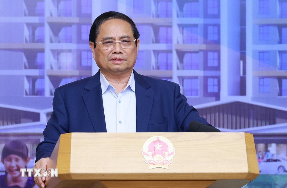Thủ tướng Phạm Minh Chính chủ trì Hội nghị triển khai Nghị quyết của Quốc hội về thí điểm một số cơ chế, chính sách đặc thù phát triển nhà ở xã hội. (Ảnh: Dương Giang/TTXVN)