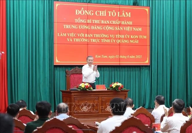 Party General Secretary To Lam at a working session with standing members of the Party Committees of Quang Ngai and Kon Tum provinces on June 2, 2025. (Photo: VNA)