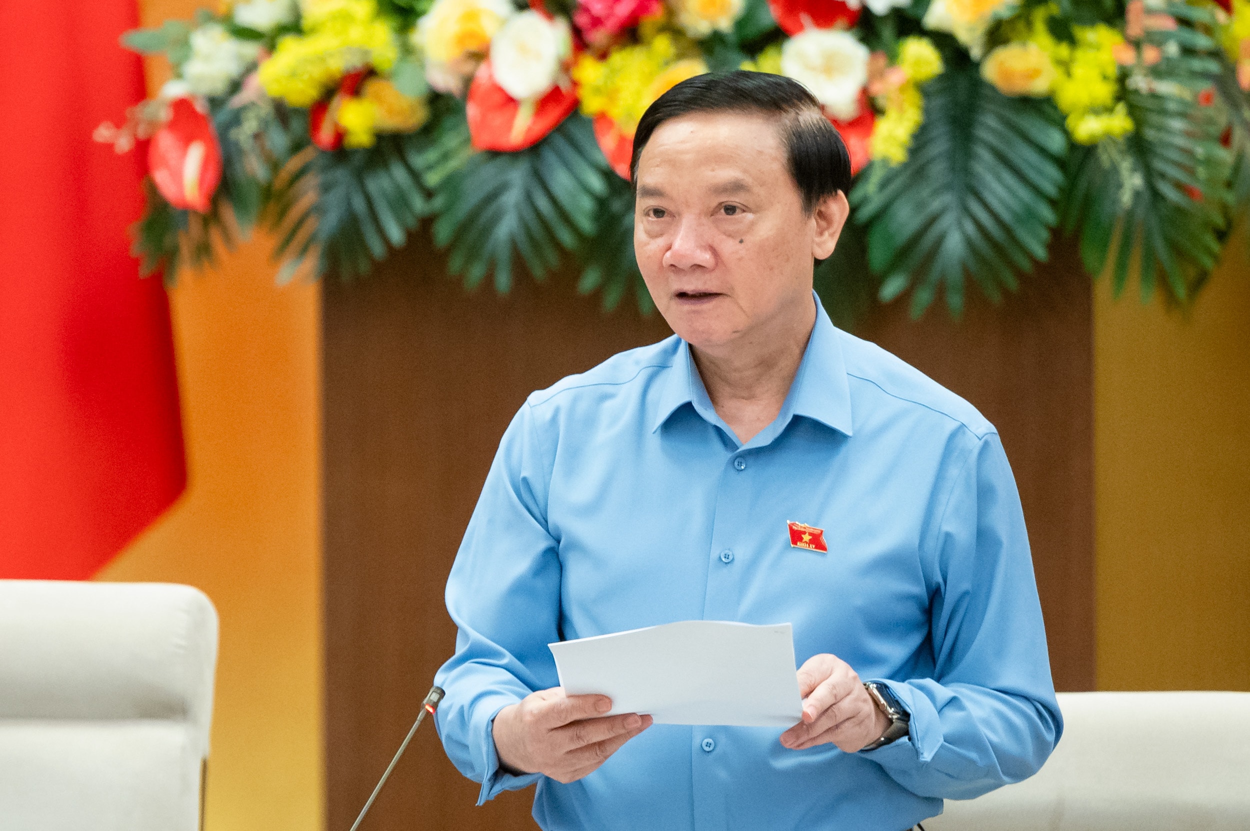 Phó Chủ tịch Quốc hội Nguyễn Khắc Định điều hành phiên họp. Ảnh: Phạm Thắng