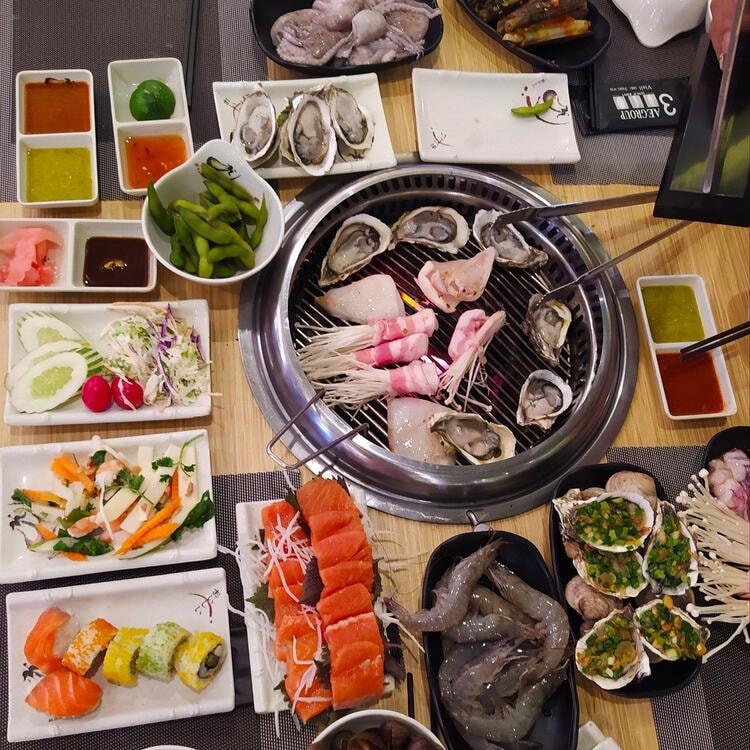 buffet_hai_san_hai_phong_5_2882310878.jpg