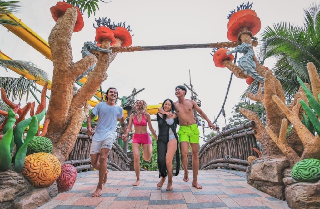 Nhieu goc song ao o Aquatopia Water Park