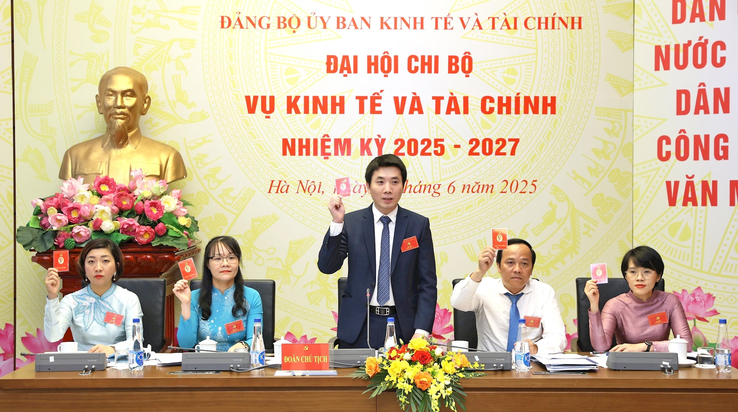 dai-hoi06.jpg