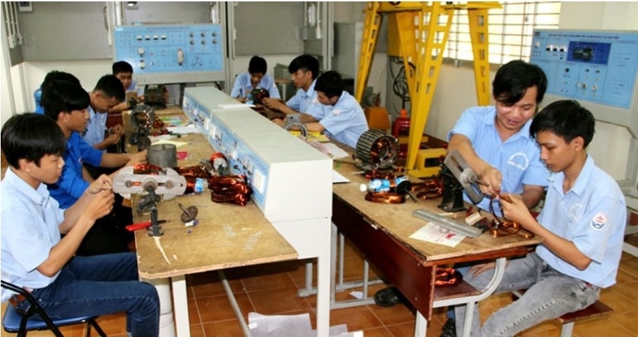 Ảnh 2- Lao động thất nghiệp luôn được tạo điều kiện thuận lợi đăng ký tìm việc làm, học nghề. Ảnh ITN