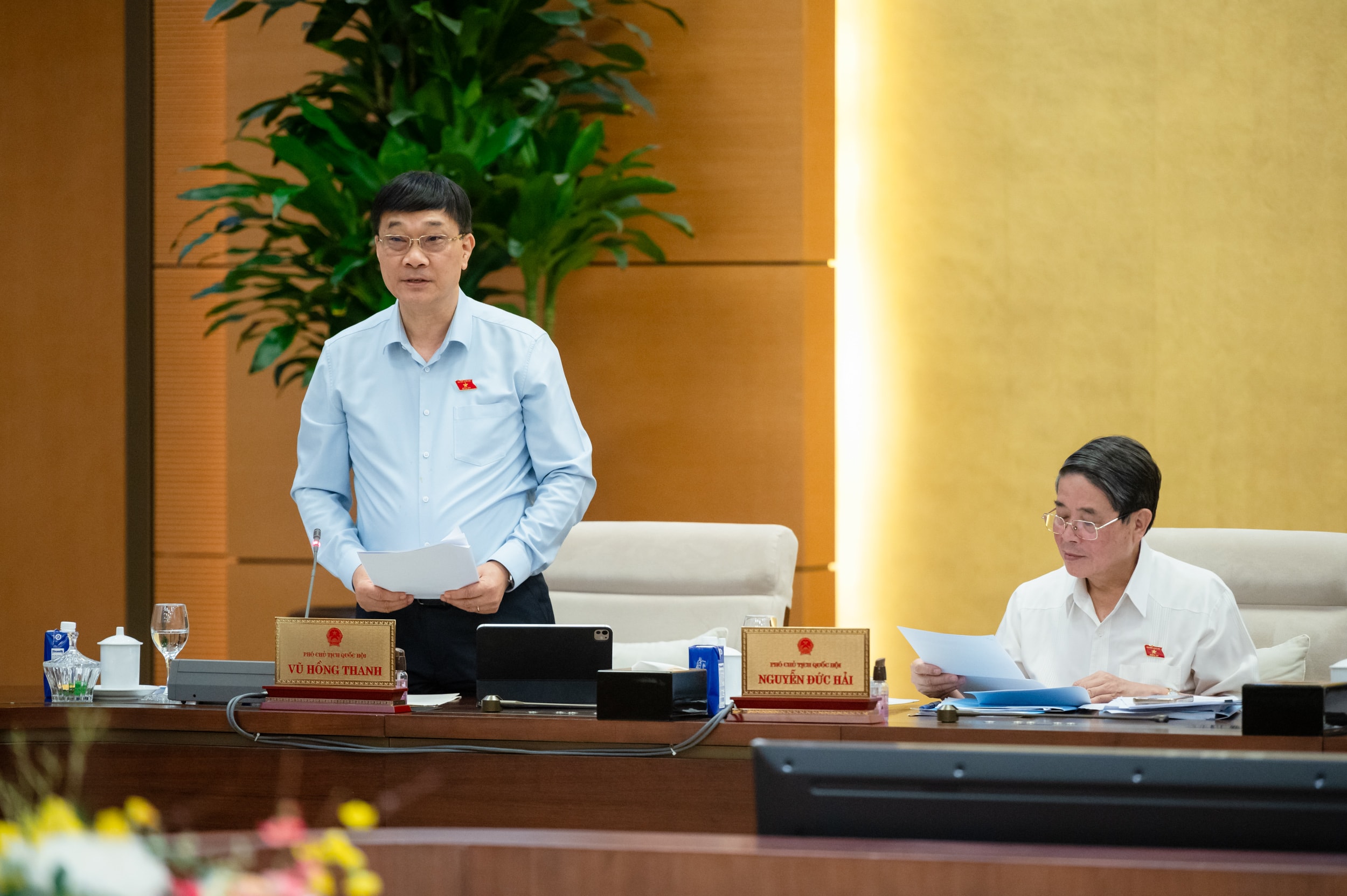 Phó Chủ tịch Quốc hội Vũ Hồng Thanh phát biểu. Ảnh: Phạm Thắng