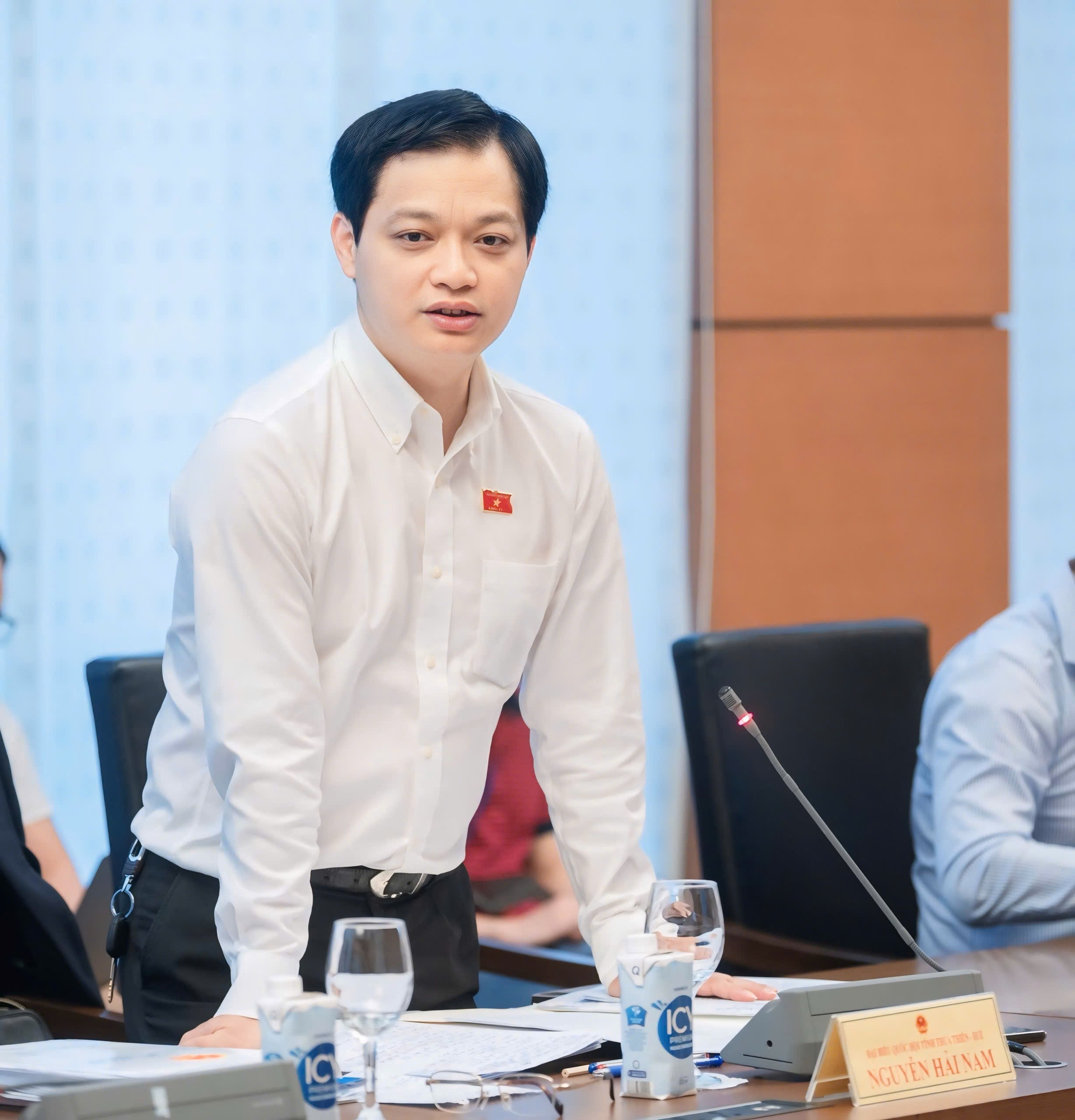 Ủy viên chuyên trách Ủy ban Kinh tế và Tài Chính, ĐBQH Nguyễn Hải Nam chia sẻ: Báo Đại biểu Nhân dân đã chủ động thích ứng nhanh với yêu cầu của thời đại chuyển đổi số. Ảnh: H.Phong