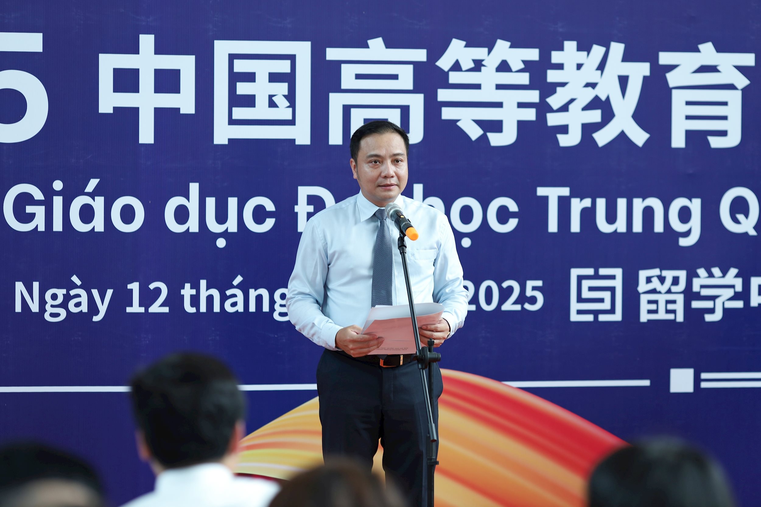 Trien lam GD DH VN TQ (48)