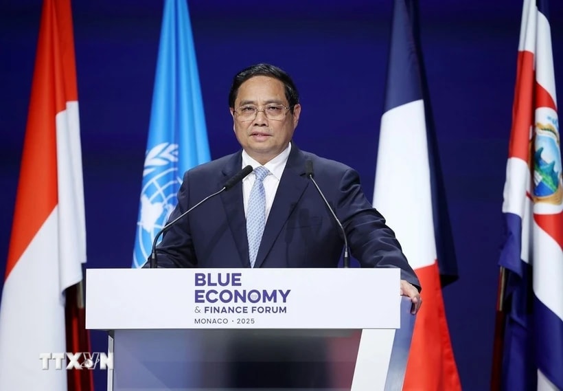 Prime Minister Pham Minh Chinh delivers a speech at the Blue Economy and Finance Forum hosted by the Principality of Monaco as part of the 3rd United Nations Ocean Conference (UNOC 3). (Photo: VNA)