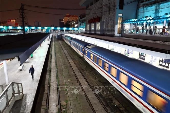 North–South train departing from Hanoi Station (File photo: VNA)