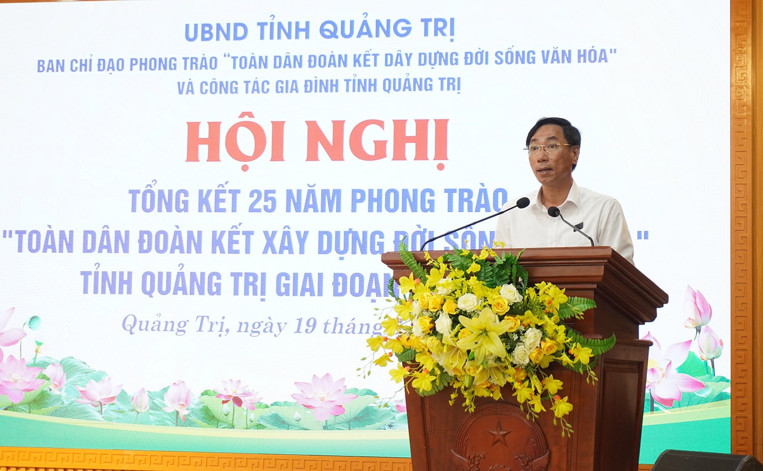 anh phat bieu