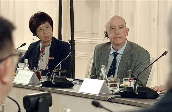 General Director of the Vietnam News Agency Vu Viet Trang (L) at the meeting. (Photo: VNA) vna-potal-tong-thong-nga-putin-tra-loi-phong-van-tong-giam-doc-thong-tan-xa-viet-nam-8101378-1.jpg