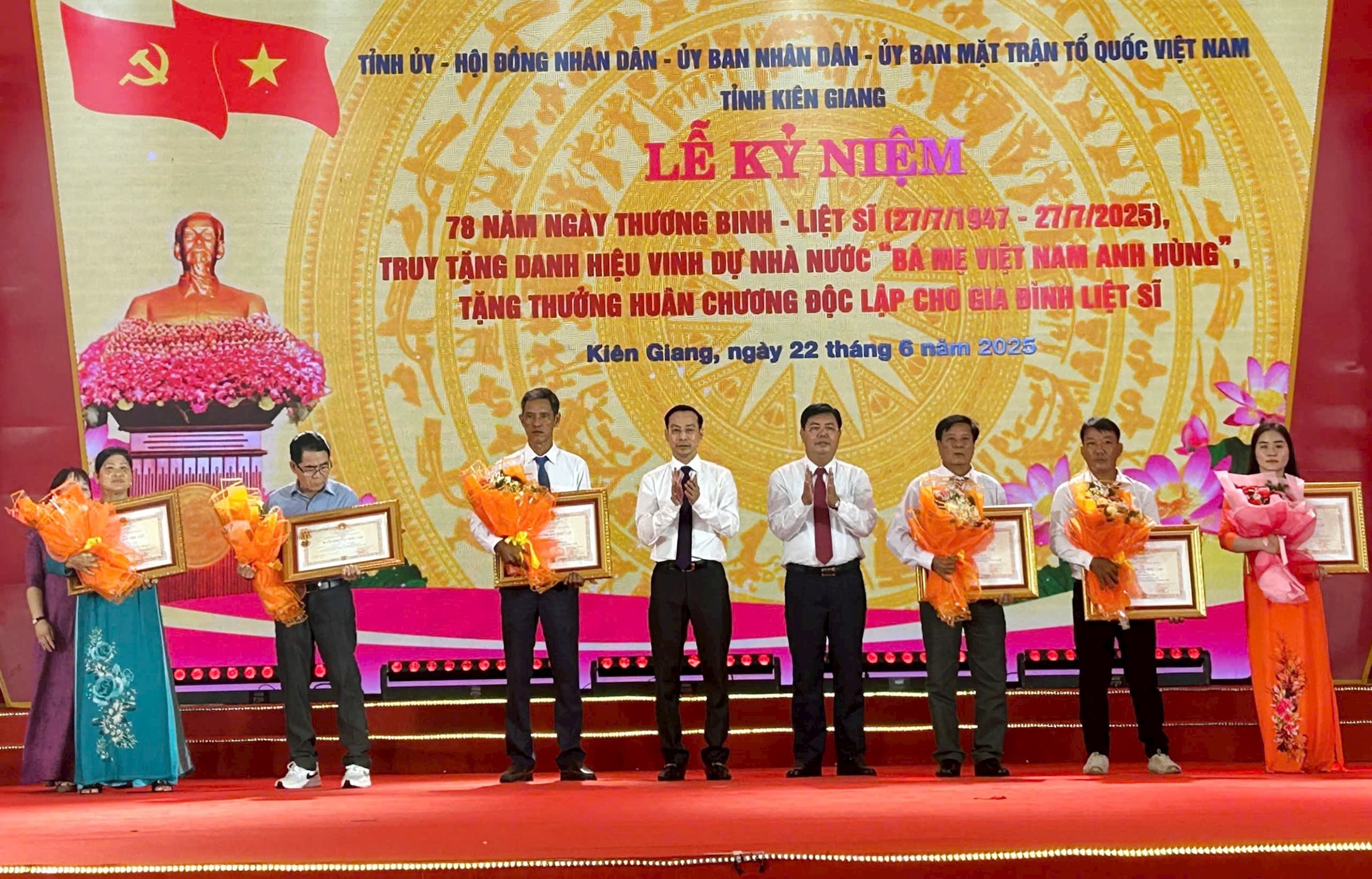 z6730566386180_2231146cdb5905cc1cb6b87c980d000c.jpg