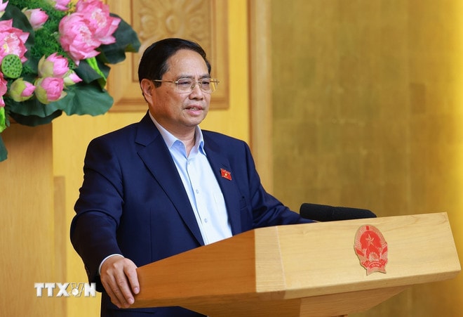 Thủ tướng Phạm Minh Chính chủ trì họp đánh giá tác động của các cuộc xung đột trên thế giới ảnh hưởng đến tình hình kinh tế-xã hội trong nước. (Ảnh: Dương Giang/TTXVN) ttxvn-thuong-truc-chinh-phu-hop-danh-gia-tac-dong-cua-cac-cuoc-xung-dot-tren-the-gioi-den-tinh-hinh-kinh-te-xa-hoi-23-2.jpg
