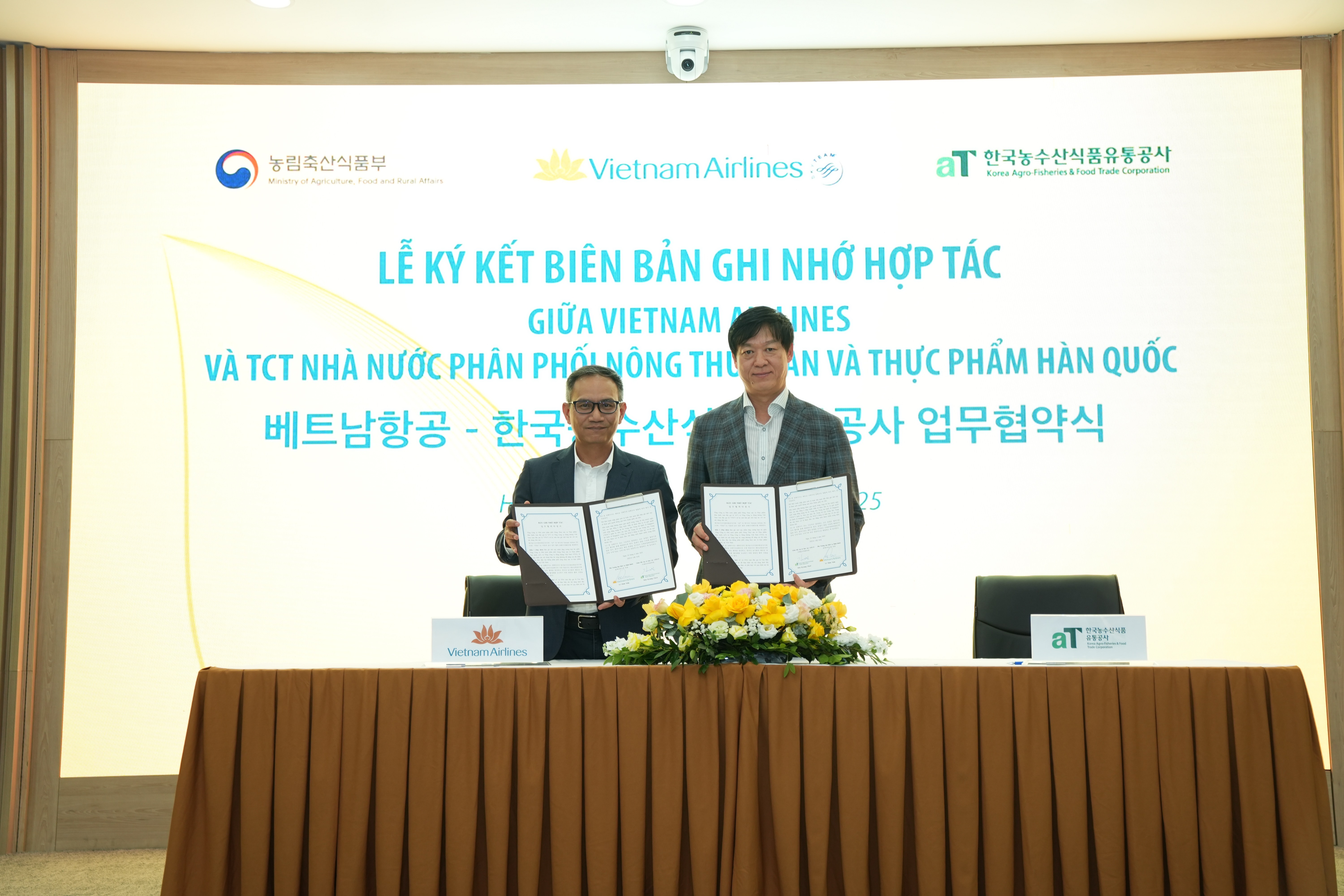 Giám đốc khu vực ASEAN Kim Kyoung Cheol phát biểu tại sự kiện. Ảnh VNA