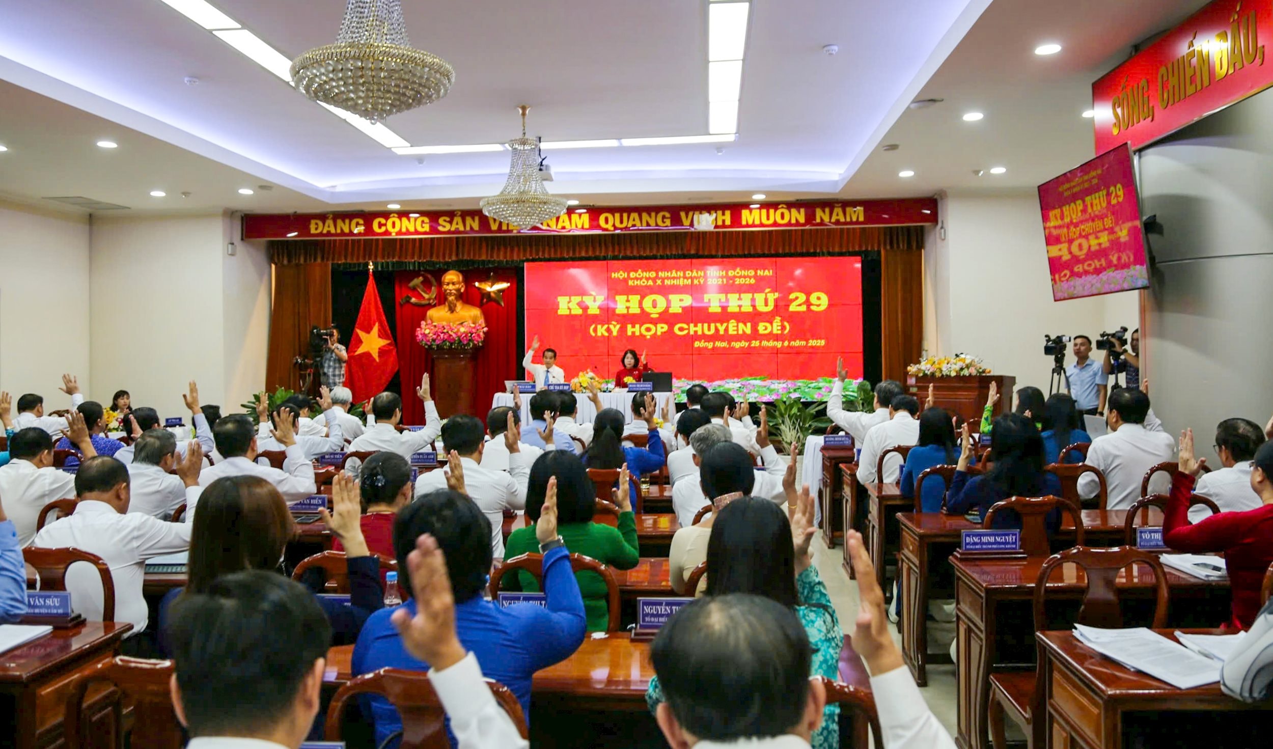 HĐND Đồng Nai