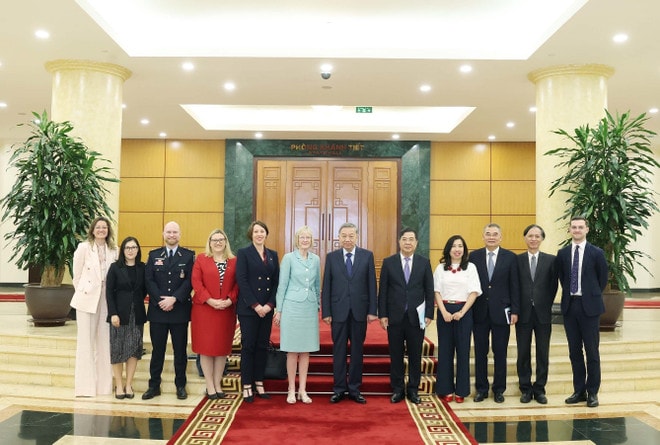 Party General Secretary To Lam receives Australian Ambassador to Vietnam Gillian Bird. (Photo: VNA) party-chief.jpg