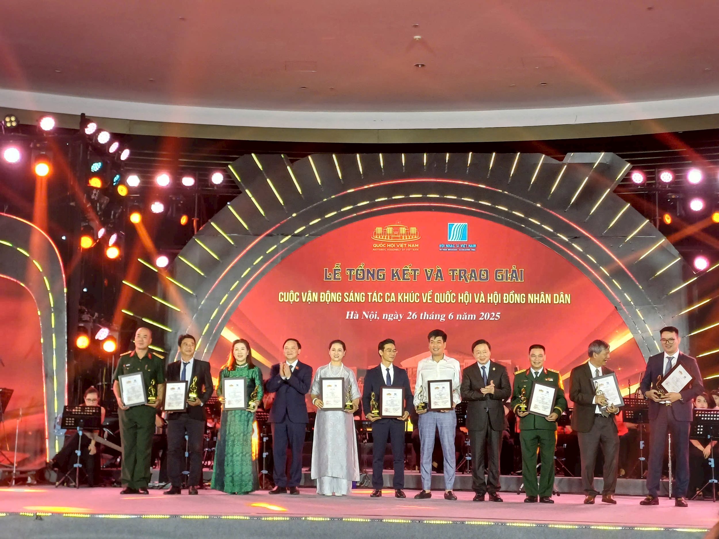 minh uoc tai le trao giai